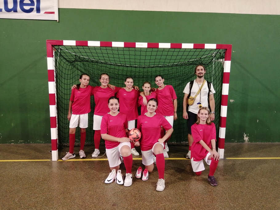 Équipe féminine Futsal collège Sainte-Claire