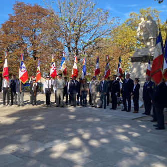 Classe Défense - Formation Porte-drapeau.jpg